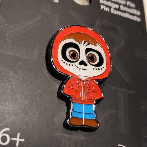 Loungefly Disney Pixar Coco Miguel Enamel Pin NEW - Picture 7 of 11